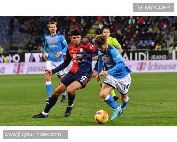 友谊赛精彩回顾：多特蒙德大胜那不勒斯红牌事件引发全场热议